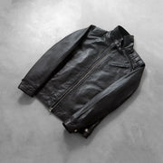 
Button & Hem Craftsmanship Construction Detail on Legacy أسود جاكيت بايكر جلد طبيعي رجالي