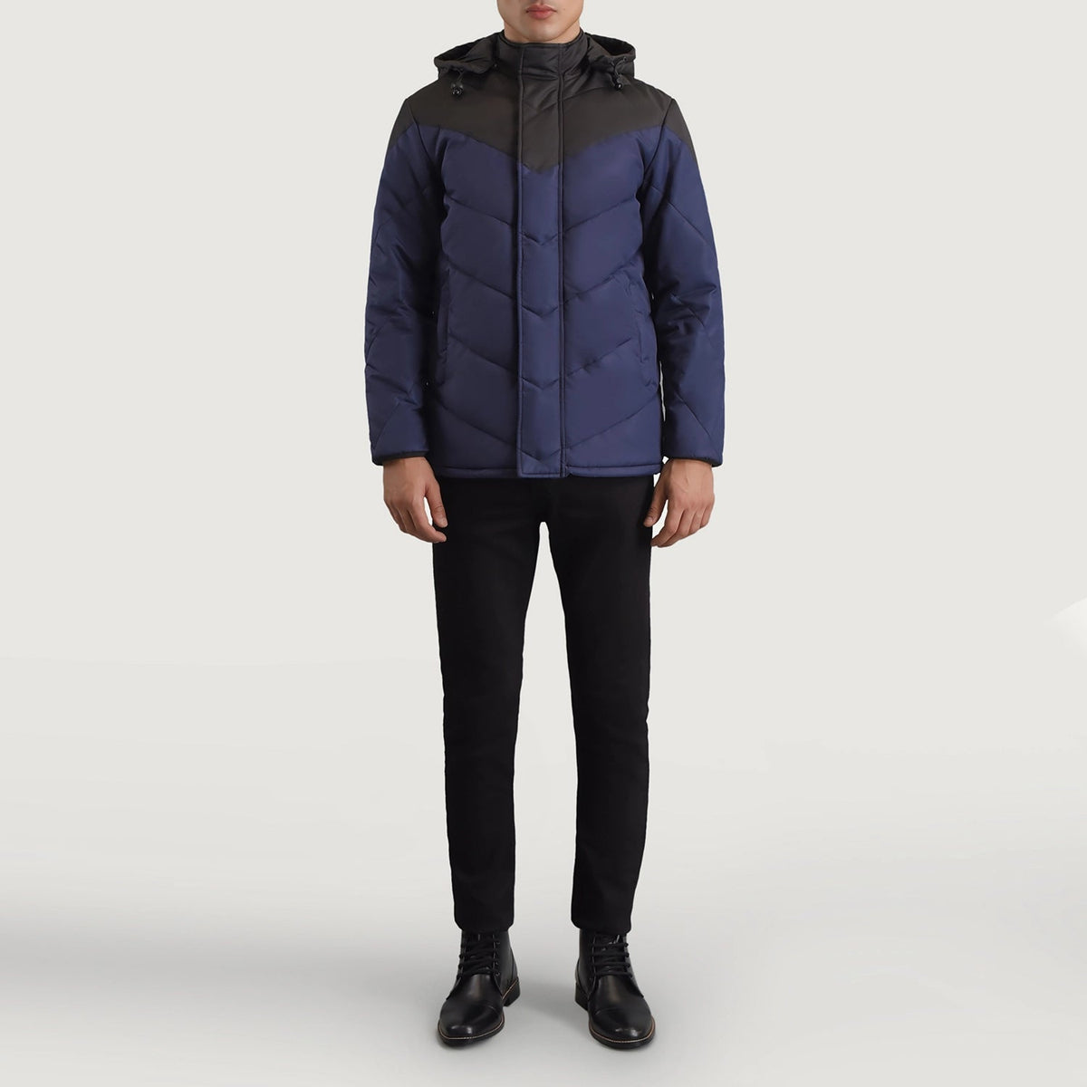 
Luka أسود & أزرق Hooded Puffer جاكيت جلد رجالي - عرض جانبي يوضح قَصّة الأكمام المريحة