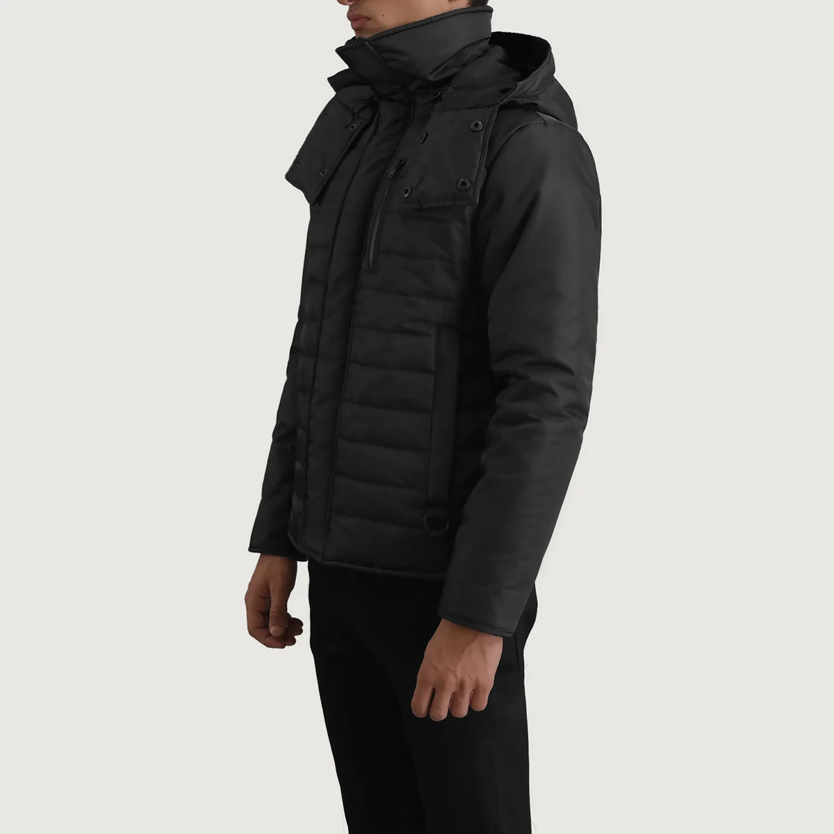 
Black Full-Grain Leather Hooded Jacket - عرض خلفي يوضح تفصيل الأكتاف المتقن والحاشية النظيفة
