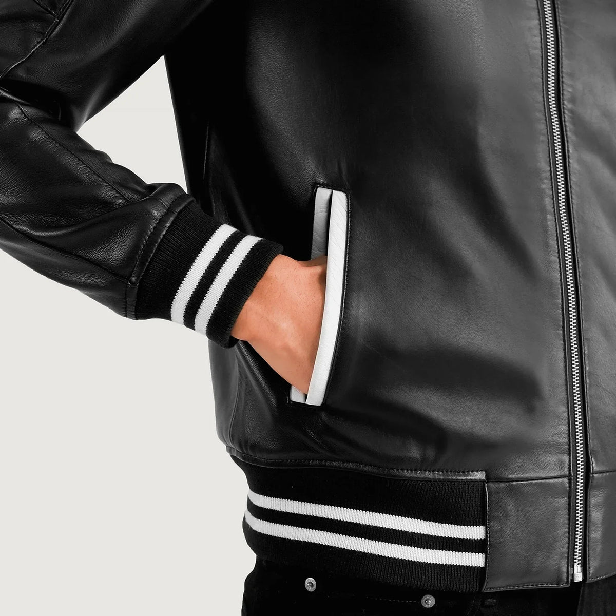 Pascal أسود Leather Varsity جاكيت جلد رجالي - Lateral Side Profile View Showing Sleeve Cut &amp; Athletic Taper Fit