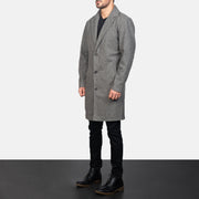 
Grey Synthetic Wool Trench Coat - عرض خلفي يوضح تفصيل الأكتاف المتقن والحاشية النظيفة