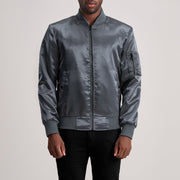 
Quinton MA-1 Grey جاكيت بومبر جلد رجالي in Grey Satin - عرض أمامي وقَصّة مفصلة أنيقة | شراء أونلاين عبر المتجر الرسمي