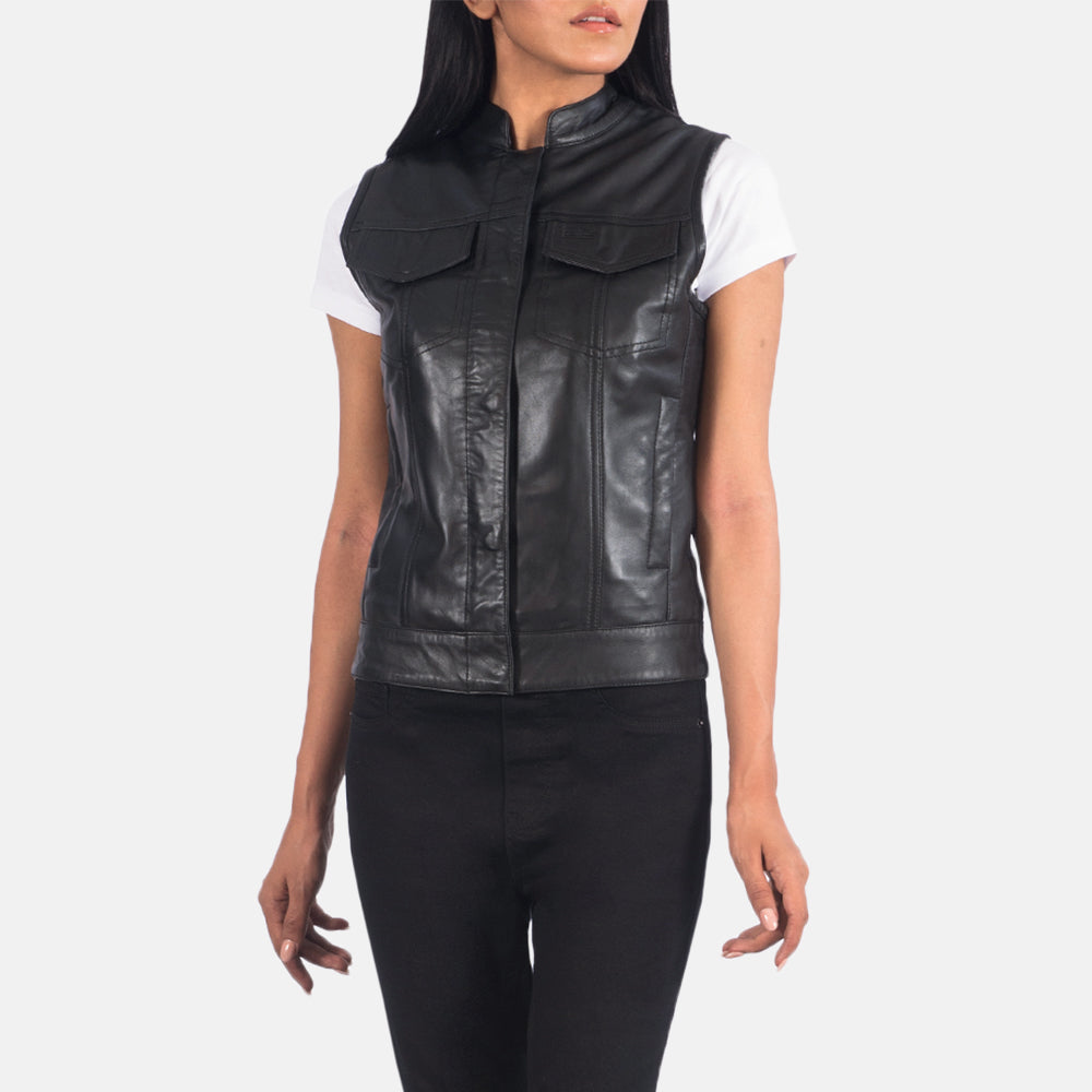 
تفاصيل مقربة of Band & Zipper Hardware on Rayne Moto أسود صديري جلد نسائي