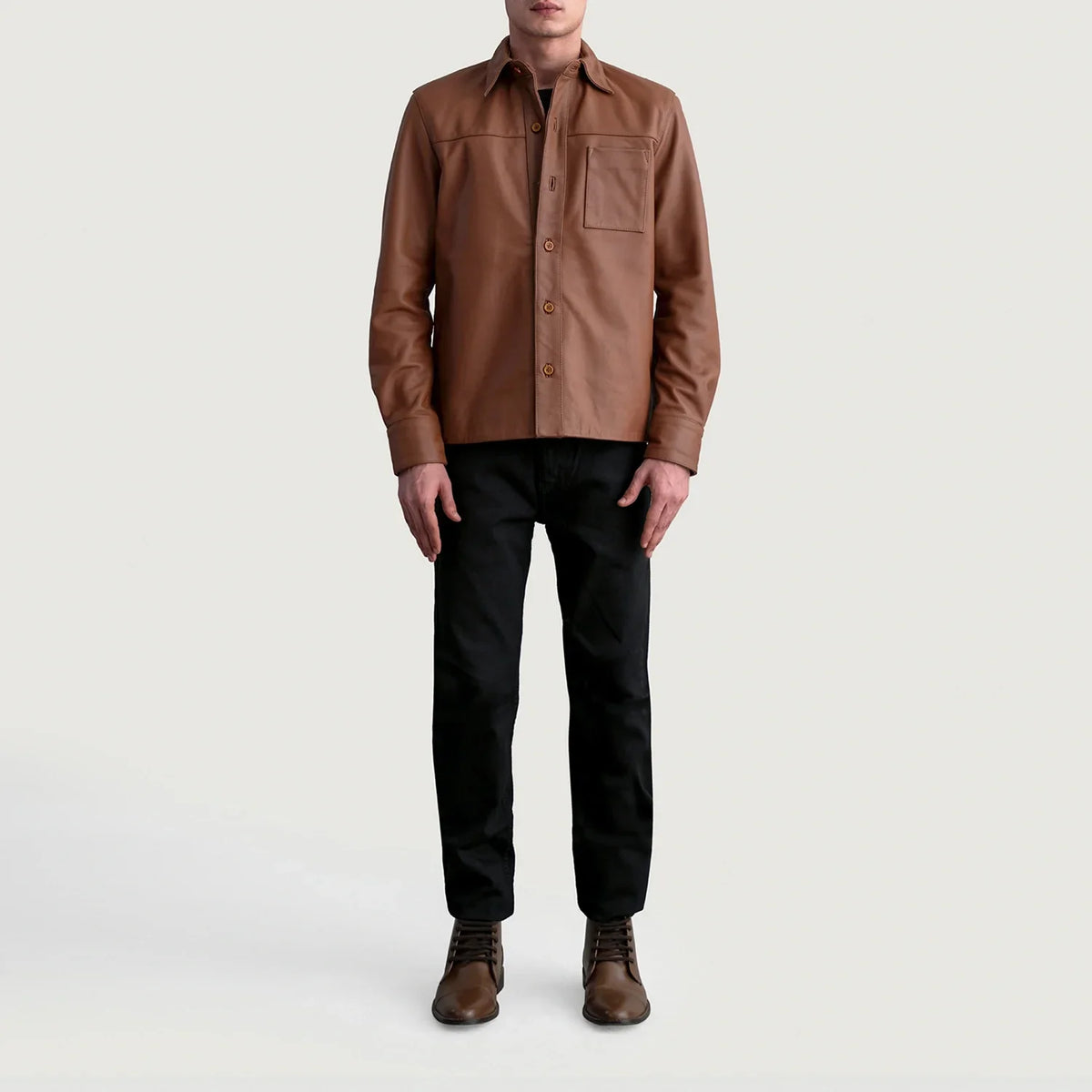 Close-Up Detail of Shirt &amp; Buttons Hardware on Scout Matte بني Leather Shirt رجالي