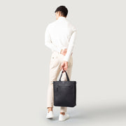 
The Poet حقيبة تسوق جلدية – alternate product view 9