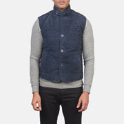 Close-Up Detail of Notch with removable throat latch &amp; Button Hardware on Men's Tony أزرق Suede Vest رجالي