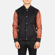 
تفاصيل مقربة of Varsity & Snap Buttons Hardware on Vaxton Brown Hybrid Varsity Jacket